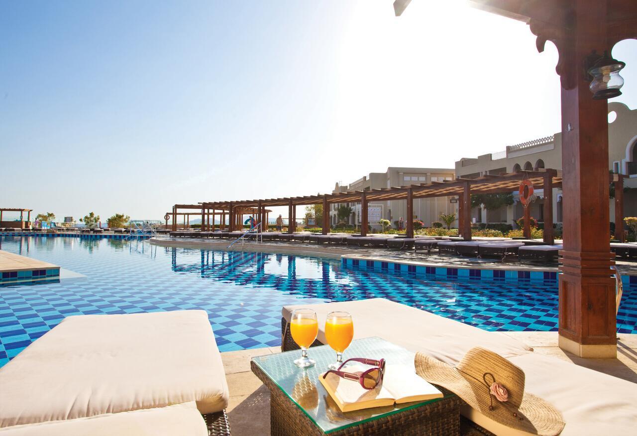 Курортный комплекс Sunrise Arabian Beach 5*